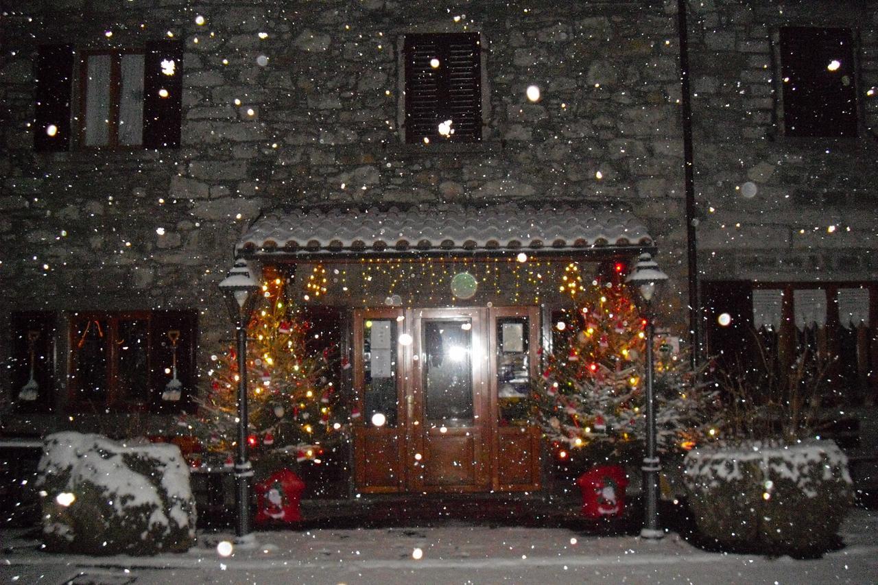 Albergo Sichi Cutigliano Exteriér fotografie
